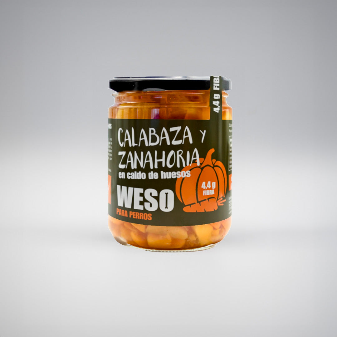 Caldo de huesos de ternera con calabaza y zanahoria